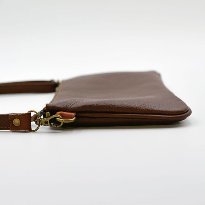益子の革工房maharoのサコッシュ（S）キャメルブラウン｜栃木県 益子町 ふるさと納税 ショルダーポーチ 牛革 手作り (AX112-1)