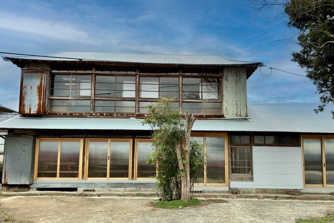 AI351 【3名様プラン】 古民家宿泊施設 ブラボーワールド 1泊2日 宿泊券 BBQ ＆ 和ロウソクづくり ・ 絵付け 体験 [島原観光ビューロー 長崎県 島原市] 旅行 観光 宿泊 泊まり 古民家 体験 トラベル チケット 遊ぶ 食べる 国内旅行 九州 長崎