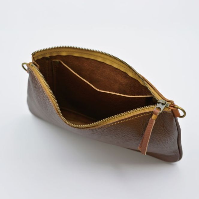 益子の革工房maharoのサコッシュ（S）キャメルブラウン｜栃木県 益子町 ふるさと納税 ショルダーポーチ 牛革 手作り (AX112-1)