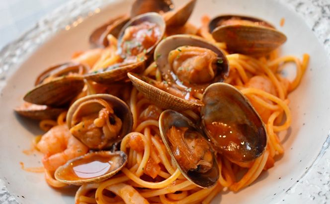 【簡単 お手軽】 北海道 厚岸産 ボイル冷凍 あさり 特大 プレミアム 300g×3パック【 6ヵ月 定期便 】 (各回900g×6ヶ月分,合計約5,400g)  北海道産 国産 出汁 味が濃い 旨味 あさりのみそ汁 パスタ 酒蒸し 料理 調理 食材 特大サイズ 