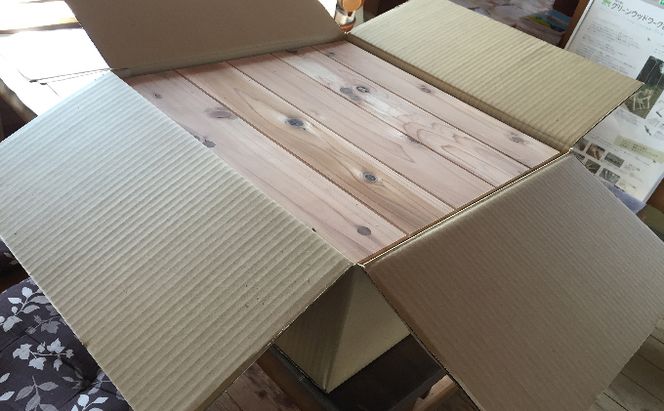 床敷き無垢ボード8枚セット〈無垢材 暖衝効果 断熱効果 調湿効果 抗菌作用 吸音効果 雑貨 日用品 工芸品〉 