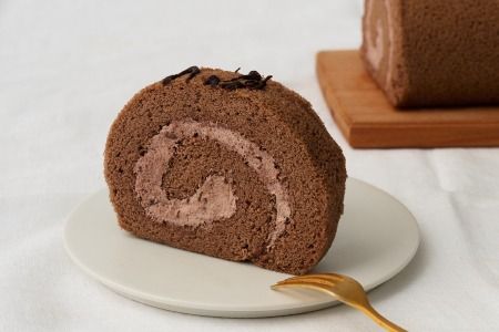 【プレミアム米粉ロールケーキ】クラシックショコラロール 2本セット【グルテンフリー 誕生日 ギフト 洋菓子 焼菓子 チョコレート】(H053312)