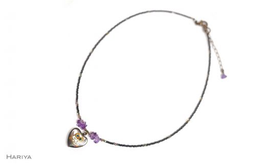 ハートふくろう蒔絵 黒蝶貝ペンダント アメジスト ハート型 フクロウ ふくろう 蒔絵 漆 黒蝶貝 うるしアート  ペンダント アクセサリー 工芸品 国産 日本製 復興 震災 コロナ 能登半島地震復興支援 北陸新幹線 F6P-1162