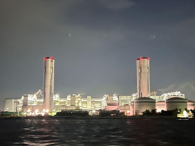 川崎工場夜景屋形船クルーズ乗船クーポンと川崎工場夜景特製グッズ3点セット　2名様分 kw0071-0002