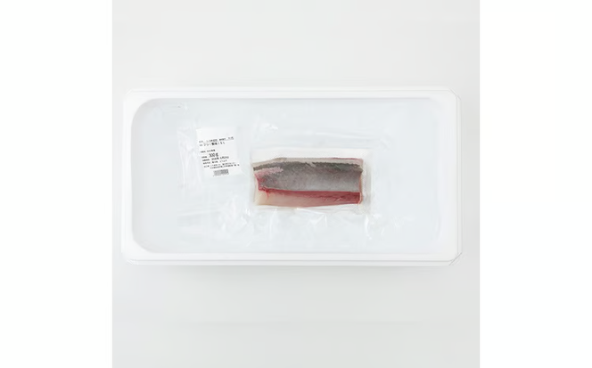 ＜先行予約受付中！2027年3月以降順次発送予定＞海の匠 ブリ ポーション (300g) ぶり 鰤 刺身 国産 魚 海産物 海鮮丼 ぶりしゃぶ 冷蔵 【JP001-03】【三共物商】
