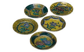 九谷焼 5.2号皿揃/吉田屋絵変り a01 工芸品 豆皿 結婚 引き出物 金婚式 誕生日プレゼント 還暦祝い 古希 喜寿 米寿 退職 定年 プレゼント お祝い お返し お礼 