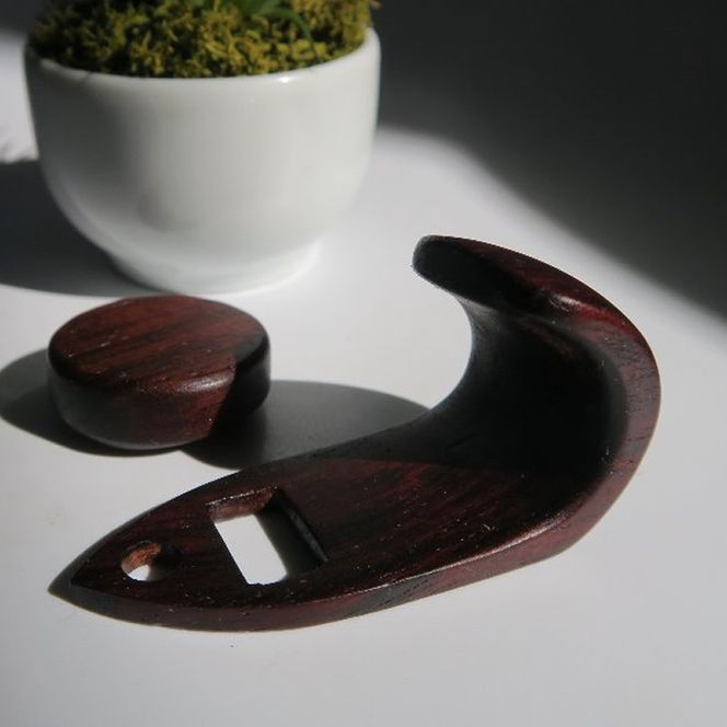 木製サムフック＆サムレスト セルマー用 ［195S16］ 木製 サムフック サムレスト 選べる 素材 シタン グラナディラ ボコーテ 木製サムフック 肌触り 優しい素材 幅広い分野 黒色 硬い木 茶褐色 黄色 杢目 柔らかい木 管楽器用 愛知県 小牧市 送料無料