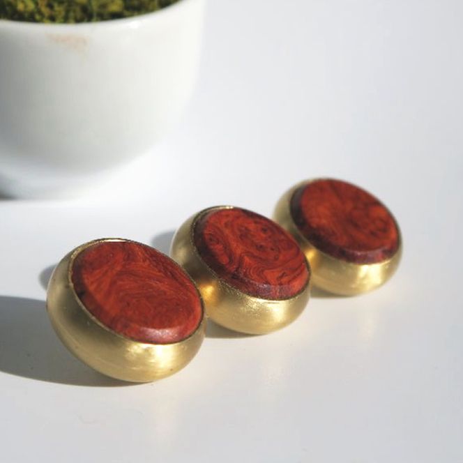 木製ピストンボタン Y型（真鍮削り出し） ［195S11］ Y型 真鍮削り出し 選べる 素材 花林コブ材 ローズウッド材 トランペット フリューゲルホルン コルネット ピッコロトランペット 木製 ピストンボタン 重量型 拡散防止 音質向上 フィンガーアクション 愛知県 小牧市 送料無料