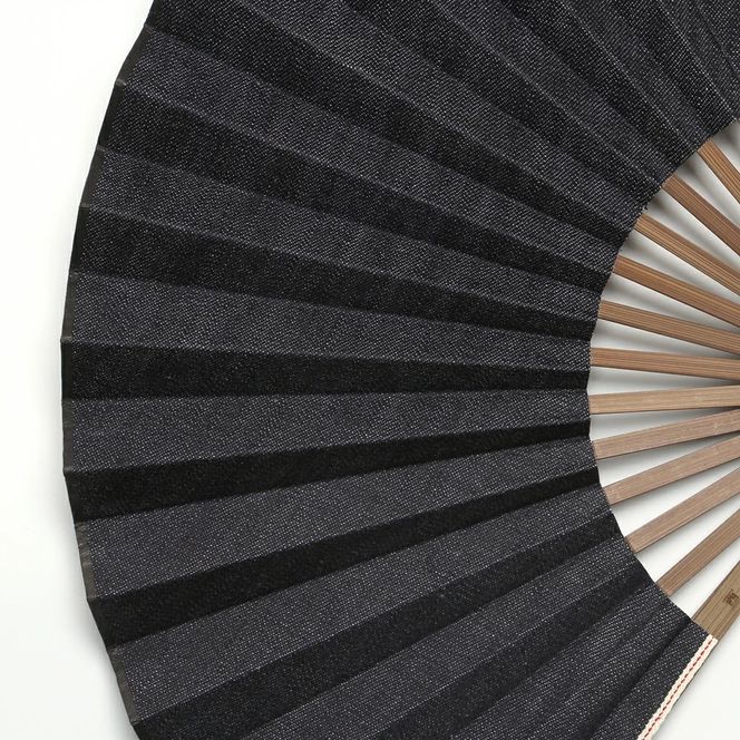 【ぎんやんま】デニム扇子｜京都 扇子 おしゃれ 人気 ［ デニム扇子 高級布扇子 メンズ 男性 男性用日本製 扇子袋 桐箱入りおしゃれ 誕生日 ギフト 無地 紳士 人気 ギフト プレゼント お取り寄せ 通販 送料無料 ふるさと納税 ] 261009_B-SP16