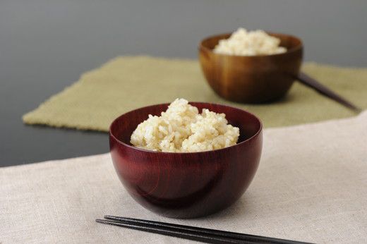 【新米】令和8年産　強い粘りと旨味！お米の王様「コシヒカリ」　玄米10ｋｇ（5ｋｇ×2）【C033W】（滋賀県　近江八幡市）
