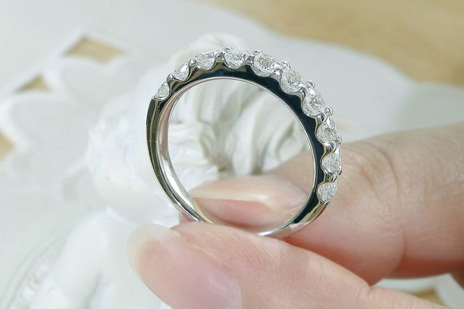 pt950【1.0ct】 ベルギーメイク ハートアンドキューピッド ダイヤモンド エタニティ リング CSR0114 SWAV048