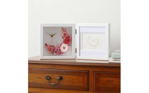 プリザーブドフラワー フレームアレンジ クレセントムーン パープル 枯れない花 花 フラワー アレンジメント 飾り インテリア 結婚祝い 誕生日    お祝い   復興 震災 コロナ 能登半島地震復興支援 北陸新幹線 F6P-1356
