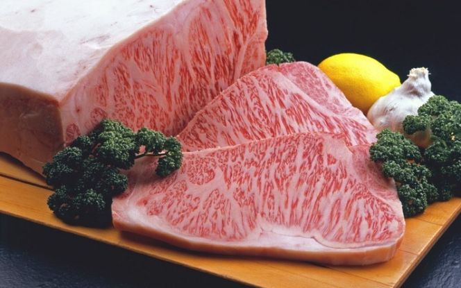 【3ヶ月連続】忍者ビーフ（伊賀牛）サーロインステーキ 約200g×5枚、肩ロ－スすきしゃぶスライス 約1kg cook-tkb0001