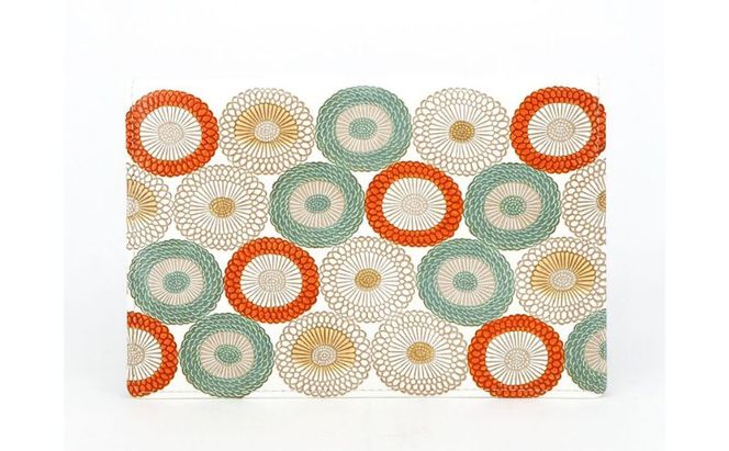 【文庫屋大関】パーソナルホルダー　笠菊＜若草＞【皮革工芸品】 民芸品 雑貨 日用品 ファイル 多用途 牛革 