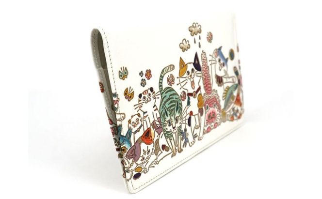 【文庫屋大関】パーソナルホルダー　ネコ集合【皮革工芸品】 雑貨 日用品 ブックカバー パスポートケース 貴重品入れ マルチケース シンプル 和風 革小物 