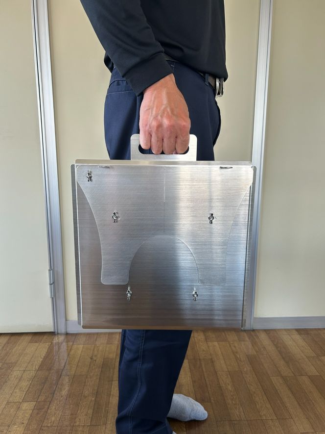 使いたい時、すぐそこにーどこでも組立て角テーブル