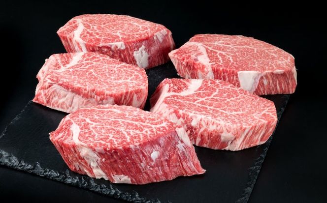 【全6回 定期便 】【極厚 シャトーブリアン 】200g×6枚 A4ランク 博多和牛 糸島 【糸島ミートデリ工房】[ACA164] ステーキ ヒレ ヒレ肉 フィレ 牛肉 赤身 黒毛和牛 国産 博多 和牛 定期便
