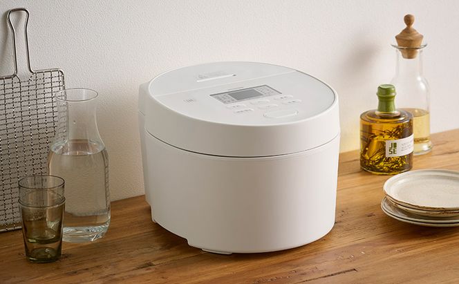 【新品未使用】炊飯器 3合 IH  アイリスオーヤマ ホワイト 銘柄炊き 低温調理 炊飯ジャー 料理 RC-IL30 IRIS OHYAMA（アイリスオーヤマ） 炊飯器 3合 一人暮らし 銘柄炊き お