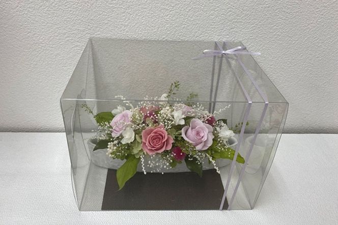 プリザーブドフラワー【ミニヨン キャンディピンク】【埼玉県 春日部市 シュガーパイン ピンクローズ 可愛いアレンジ 母の日 花】(AJ067-1)