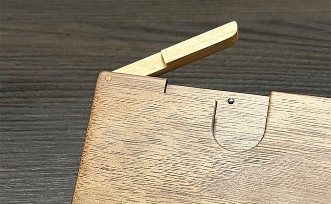 木 の 名刺入れ （ウォールナット/ビーチ） bolly木工房 木材 ビジネスシーン 工芸品 雑貨 日用品 