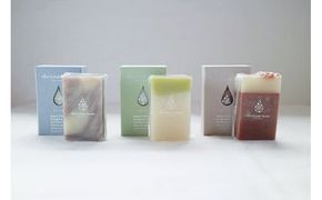 【マツリカサボン】 オーガニック石けん３種類セット（ラベンダー・ヤマブドウ・クロモジ）/ オーガニック せっけん 自然素材 石鹸 岡山 真庭 蒜山 肌にやさしい こだわり 手作り 無添加 ハーブ ラベンダー クロモジ ヤマブドウ ギフト 贈り物 フルサイズ MATSURIKA SAVON (MATSU-12) 【savon002-01】