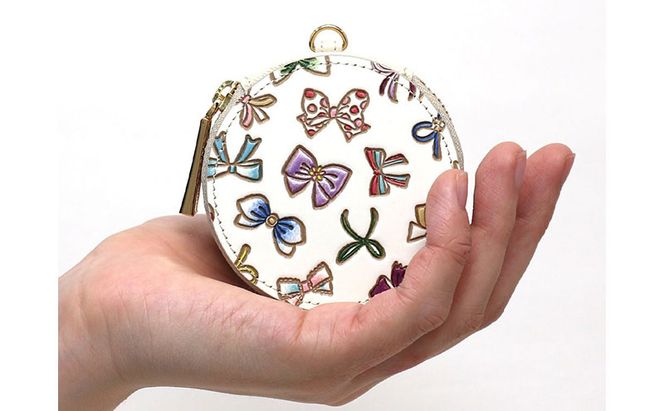 【文庫屋大関】マカロンポーチ プチリボン【皮革工芸品】 ポーチ ミニポーチ 小物入れ アクセサリー入れ イヤホン入れ 収納 保管ケース 手のひらサイズ  本革 革 皮革 工芸品 工芸 雑貨 ギフト プレゼント 日本製 東京