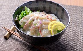 【解凍するだけで贅沢バル】伊根マグロと丹後の地魚 食べ比べ「旨味だし和えカルパッチョ」5食セット（特製追いタレ付）個包装 時短 簡単調理 京都 京丹後　UO01423