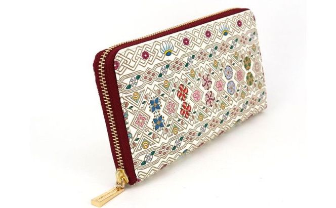 長財布 大容量 ぐるっとファスナーの長財布 花菱 文庫屋大関 通帳が入る 財布 レディース 本革 牛革 通帳ケース 通帳入れ 通帳 ポーチ ファスナー カード 収納 ポケット 小銭入れ 仕切り 工芸品 雑貨 東京