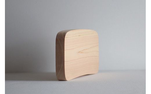 ヒノキ 曲線のまな板 カッティングボード キッチン雑貨