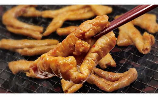 ハラミ・ホルモン・もつ煮　３種食べ比べセット ハラミ ホルモン モツ 豚肉 おいしい 美味しい コラーゲン おつまみ ビールのお供 お酒のあて 酒の肴 おかず 惣菜 時短 グルメ お取り寄せ 詰め合わせ セット お土産 贈り物 お祝い ギフト プチギフト 国産 茨城 [CB001us]