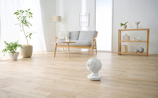 サーキュレーター 扇風機 dcモーター  サーキュレーターアイ DC silent　PCF-SDS15T-EC-W　ホワイト　アイリスオーヤマ 　丸洗いできる　首振り 小型 おしゃれ 換気 新生活 リモコン付き コンパクト 暖房 冷房 エアコン