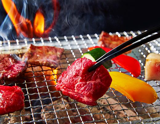 A5等級　未経産雌　特選近江牛おすすめ部位　焼肉3種盛り合わせ合計1kg【FO07W】	
