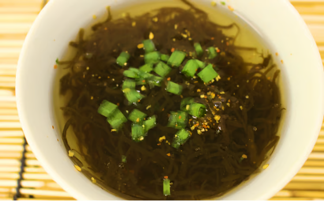 海市水産から直送！生もずくを使用した「もずくスープ5食入り」×2箱