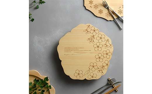 型抜き料理トレー 春 ヤマコー株式会社 料理ボード 料理トレー 大皿 食器 ひのき 木製 F4N-1813