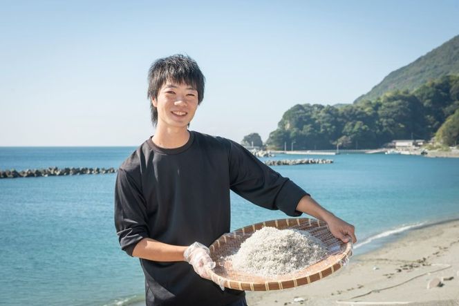 【愛媛県・佐田岬直送】木嶋水産の釜揚げしらす 1kg（250g×4パック）※離島への配送不可 IKTP010