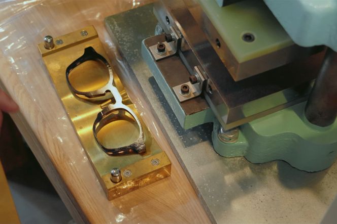 【J-069】佐藤眼鏡店 フルオーダーメガネフレーム 仕立券(30,000円分)