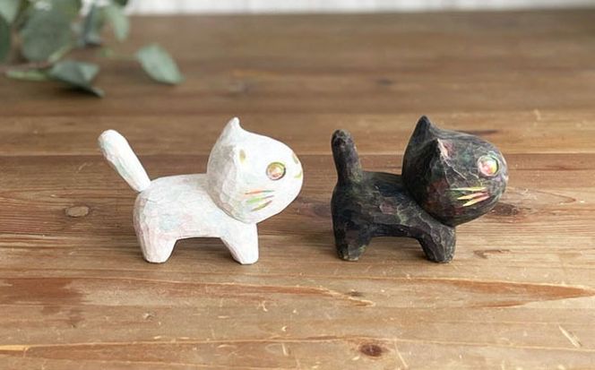 猫 木彫りの置物 1点 オブジェ 手彫り 糸島市 / しろくも工房【いとしまごころ】[AEO011]
