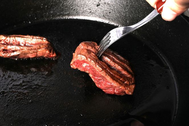 牛 ステーキ 厚切り ハラミ 1kg [上球磨農産 熊本県 五木村 51120362] 牛肉 焼肉 肉 はらみ すてーき 下味付き 塩味 冷凍