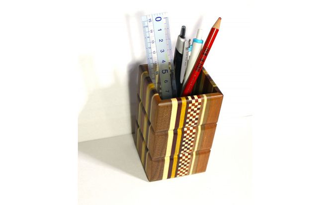 【箱根寄木細工　四角ペン立て】 142069_CW108