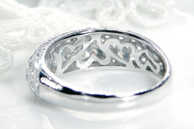 pt900月甲丸 ダイヤモンド パヴェリング【1.0ct】 CSR0212-pt SWAV052