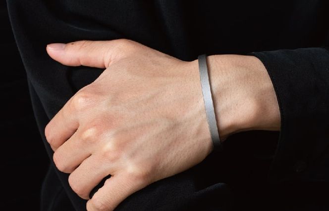 tav0056 バングルPRESS ブラックホーニング