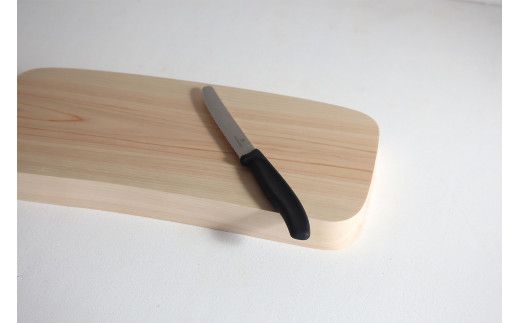 ヒノキ 曲線のまな板 カッティングボード キッチン雑貨