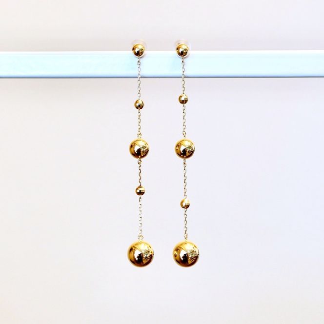 K18(18金) イエローゴールド 揺れる 地金 ロング チェーン ピアス 保証書付 M1253 242-047