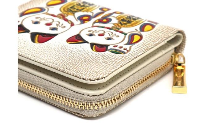 【文庫屋大関】二つ折りファスナーミニ財布 招き猫【皮革工芸品】財布 二つ折り 小物 お札 カード 小銭 コンパクト 牛革 手作り 日本製 墨田区 東京都