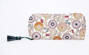 【文庫屋大関】メガネケース　更紗菊【皮革工芸品】 ファッション小物 民芸品 