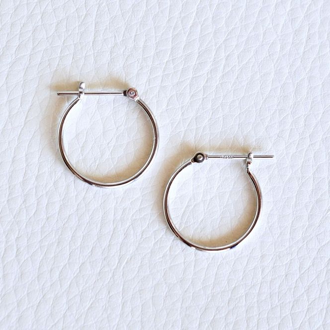 Pt900 プラチナ 地金 パイプ フープ 定番 ピアス（直径15mm) 保証書付 KO-0075 SWAD102