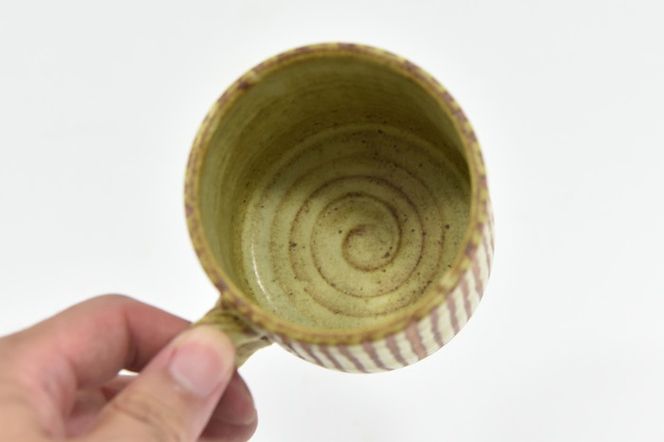 京焼「遙白釉＆新羅釉／木賊紋マグカップ」【ピスタチオグリーン＆黒】2種セット〈マグカップ 京焼 手作り カップ 食器 陶器 工芸品 新羅釉 遙白釉〉 京焼マグカップ 