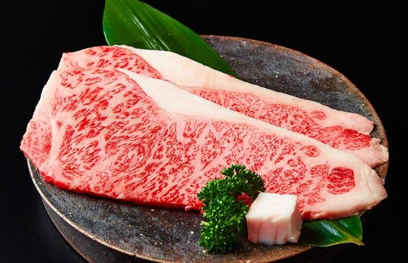 A4A5等級未経産雌牛　特撰　近江牛　厚切りサーロインステーキ　１枚（400ｇ）【FO38U】