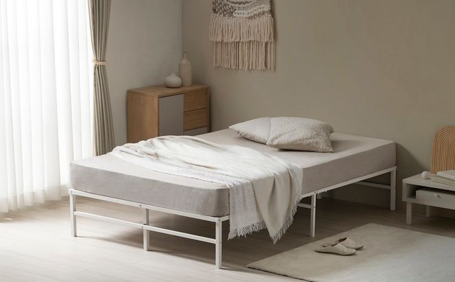 スチールベッド セミダブル SB01ーSD ホワイト ベッド セミダブル 頑丈 高耐荷重 通気性 湿気対策 軽量 スチールベッド フレーム ベッドフレーム のみ 組立簡単 一人暮らし 二人暮らし ベッド下収納  引越 ベット アイリスオーヤマ 新生活