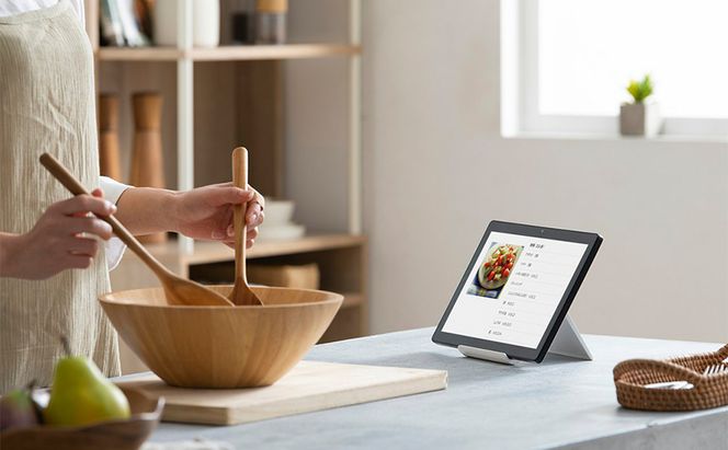 タブレット 10インチ TM103M4V1-B ブラック アイリスオーヤマ LUCA アンドロイド android tablet 1920×1200 大画面 RAM 4GB 